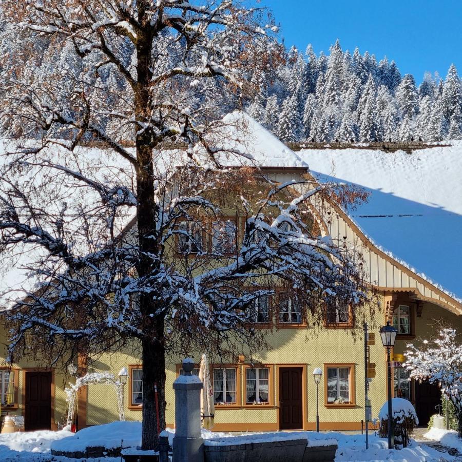 Gasthof Kreuz Marbach ภายนอก รูปภาพ