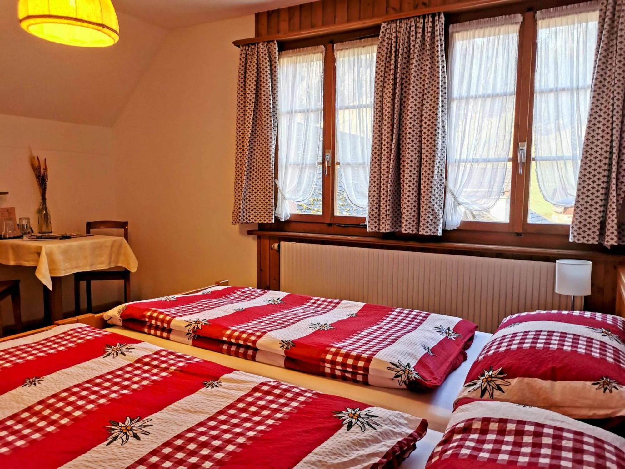 Gasthof Kreuz Marbach ภายนอก รูปภาพ